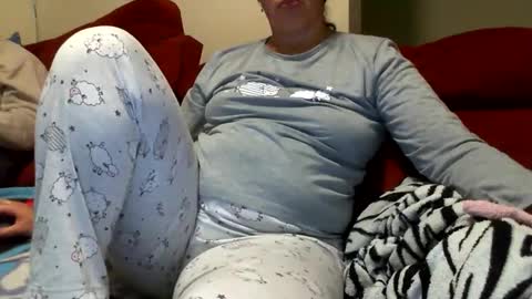 gaby  layla online show from June 2, 12:12 am