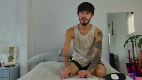 gabriel_and_geronimo online show from June 10, 8:08 pm