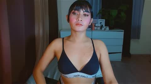 gabriela_deluxe online show from March 8, 3:54 am