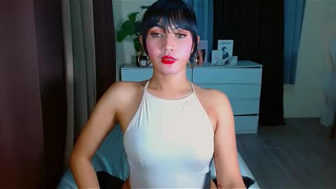 gabriela_deluxe online show from March 14, 7:14 am