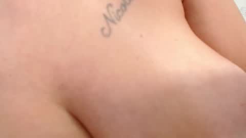 Snapshot of gabrielaaxxx chatting on March 3, 8:21 pm i love to squirt online show from March 3, 8:21 pm