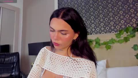 Snapshot of gabrielabali chatting on November 12, 1:55 pm gabrielabali online show from November 12, 1:55 pm