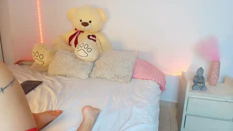   online show from February 27, 5:18 am