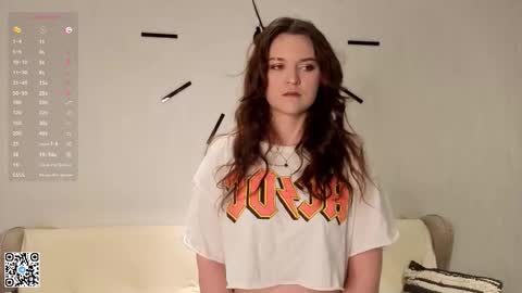 Stacy online show from February 8, 6:11 pm