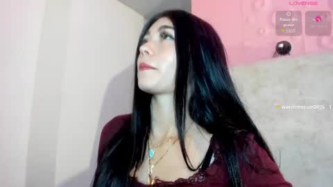 Snapshot of gabriella27_ chatting on July 23, 1:53 pm gabriella online show from July 23, 1:53 pm