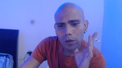 Snapshot of gabrielle_ramirez chatting on December 10, 12:39 am Gabriel online show from December 10, 12:39 am