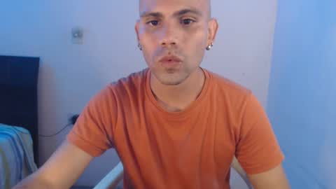 Snapshot of gabrielle_ramirez chatting on December 13, 10:02 pm Gabriel online show from December 13, 10:02 pm