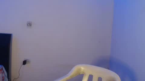 Snapshot of gabrielle_ramirez chatting on December 23, 7:20 pm Gabriel online show from December 23, 7:20 pm