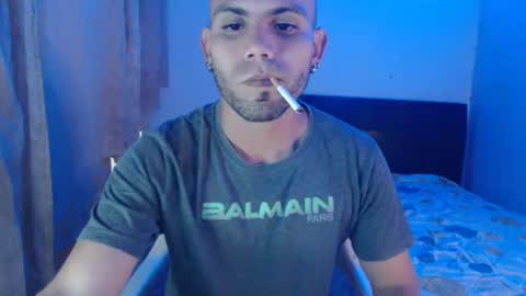 Snapshot of gabrielle_ramirez chatting on January 16, 9:08 pm Gabriel online show from January 16, 9:08 pm