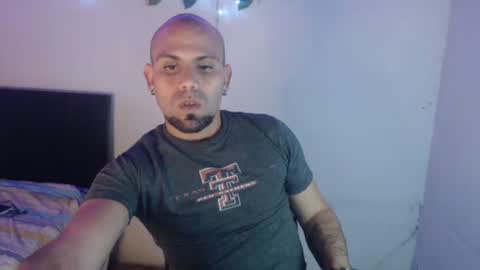 Snapshot of gabrielle_ramirez chatting on September 8, 11:04 pm Gabriel online show from September 8, 11:04 pm