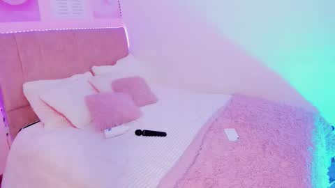   online show from January 11, 6:18 am