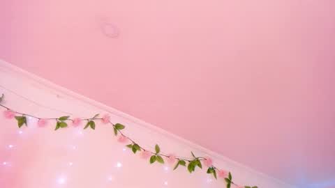   online show from March 22, 8:01 pm