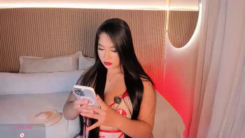 Snapshot of gaby_blaze chatting on November 13, 9:47 pm Gaby Blaze online show from November 13, 9:47 pm