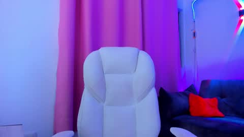 gaby online show from September 18, 1:57 pm