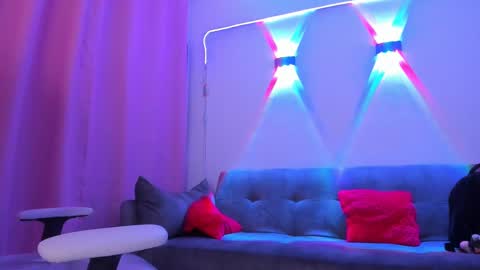 gaby online show from October 11, 1:31 pm