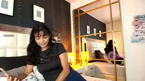 Gaby online show from February 8, 5:27 pm