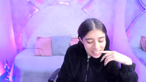 Gaby online show from April 13, 7:19 pm