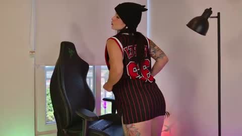 Snapshot of gaby_mason chatting on June 11, 2:48 pm Gaby online show from June 11, 2:48 pm