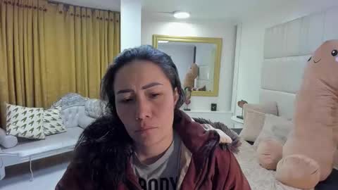 gabriela online show from November 15, 10:23 am