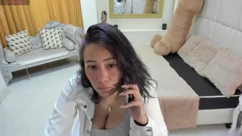 gabriela online show from April 9, 3:39 pm