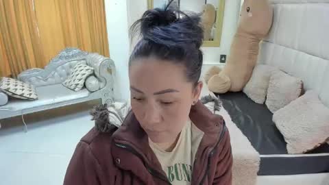 Snapshot of gaby_trent chatting on April 29, 4:44 pm gabriela online show from April 29, 4:44 pm
