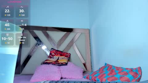 Snapshot of gabyjohansson1 chatting on October 20, 1:06 am gaby online show from October 20, 1:06 am