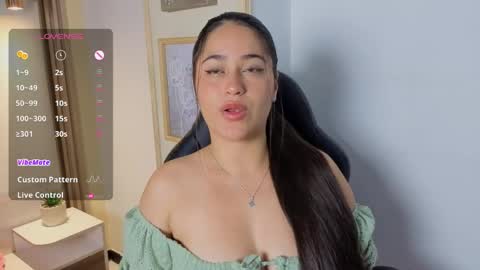 Snapshot of gabyjoness_ chatting on June 2, 4:14 am Gaby online show from June 2, 4:14 am