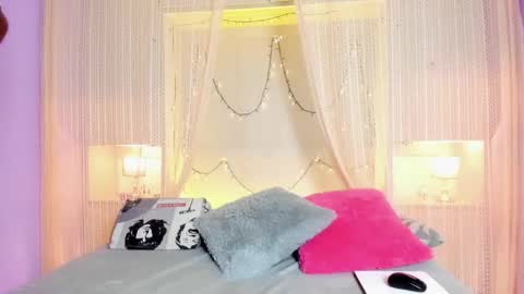 gabymason online show from December 22, 3:14 am