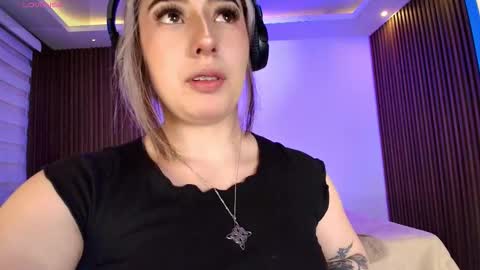 gabyrose9 online show from February 26, 7:35 pm