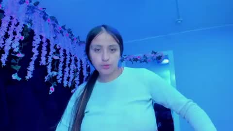Snapshot of gabyy_cooper chatting on June 17, 2:58 am gabby cooper online show from June 17, 2:58 am
