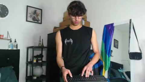 gael_jones online show from September 14, 6:12 am