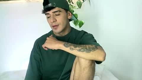 Gael Garca online show from February 7, 4:38 am