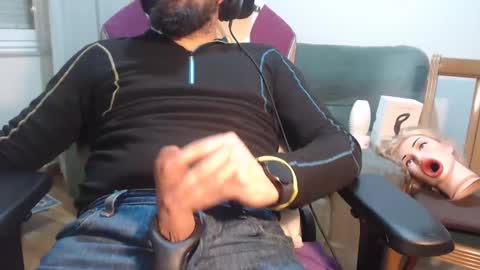 your master online show from February 24, 11:19 pm