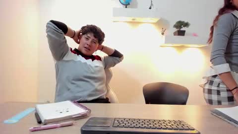 Snapshot of gaia_n_nix chatting on February 17, 8:15 pm gaia_n_nix online show from February 17, 8:15 pm