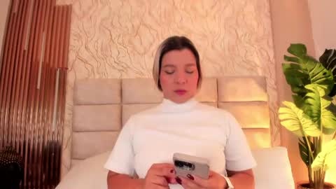 Snapshot of gaia_stonne chatting on July 1, 11:34 am gaia_stonne online show from July 1, 11:34 am