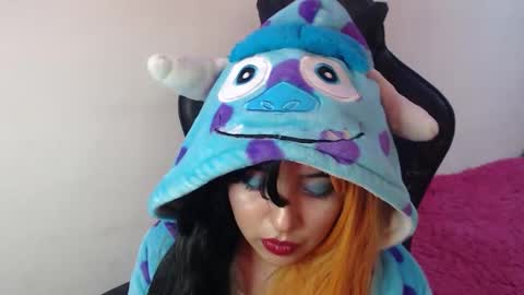 Snapshot of gakomenoshida chatting on November 28, 8:55 pm Kate 3 online show from November 28, 8:55 pm