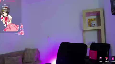 laura bonnet online show from September 19, 4:47 am