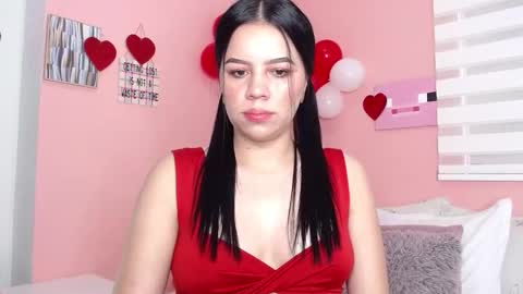 Snapshot of galayounng_ chatting on February 15, 11:39 am Gala Y online show from February 15, 11:39 am