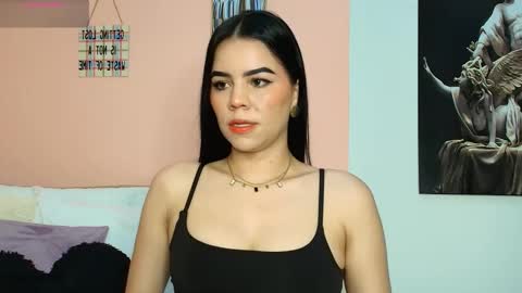 Snapshot of galayounng_ chatting on September 26, 11:03 am Gala Y online show from September 26, 11:03 am