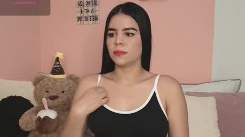 Snapshot of galayounng_ chatting on November 28, 11:02 am Gala Y online show from November 28, 11:02 am