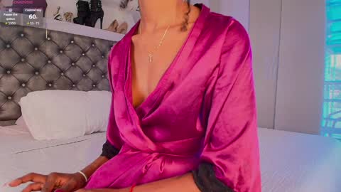 CALL ME MY QUEEN online show from April 5, 5:21 pm