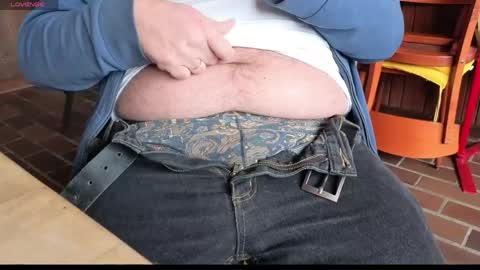 Stutzen online show from March 31, 4:18 pm