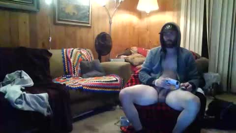 Snapshot of gamerfiend420 chatting on October 21, 9:21 am gamerfiend420 online show from October 21, 9:21 am