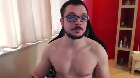 GangstaLover online show from December 5, 6:32 am