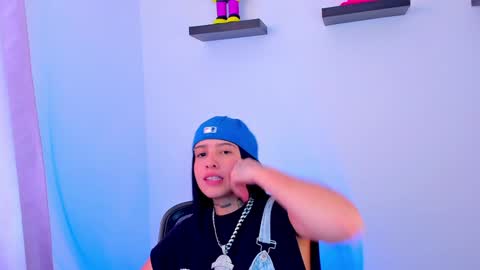 Snapshot of gangster_girl chatting on January 12, 5:54 pm GANG online show from January 12, 5:54 pm