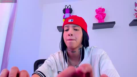 Snapshot of gangster_girl chatting on January 13, 4:41 pm GANG online show from January 13, 4:41 pm