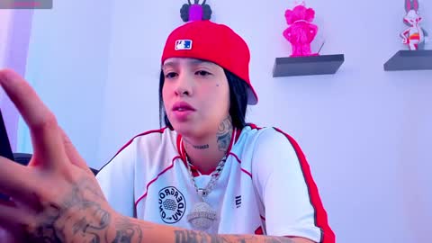 Snapshot of gangster_girl chatting on January 15, 1:52 pm GANG online show from January 15, 1:52 pm