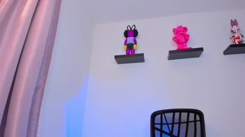 Snapshot of gangster_girl chatting on February 1, 11:48 pm GANG online show from February 1, 11:48 pm