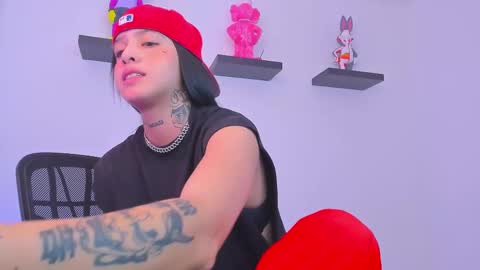 Snapshot of gangster_girl chatting on March 5, 2:56 pm GANG online show from March 5, 2:56 pm