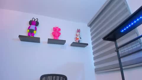 Snapshot of gangster_girl chatting on September 28, 5:29 pm GANG online show from September 28, 5:29 pm